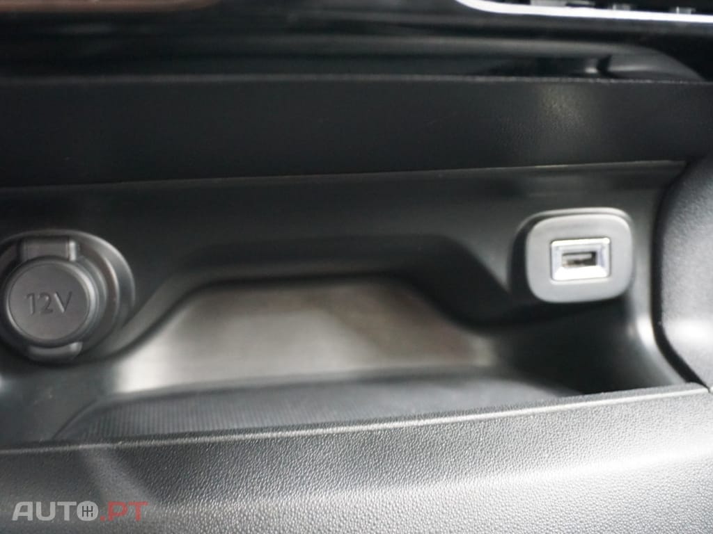 Citroen C4 Cactus 1.2 PureTech Shine