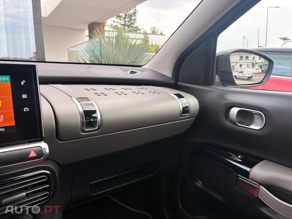 Citroen C4 Cactus 1.2 PureTech Shine