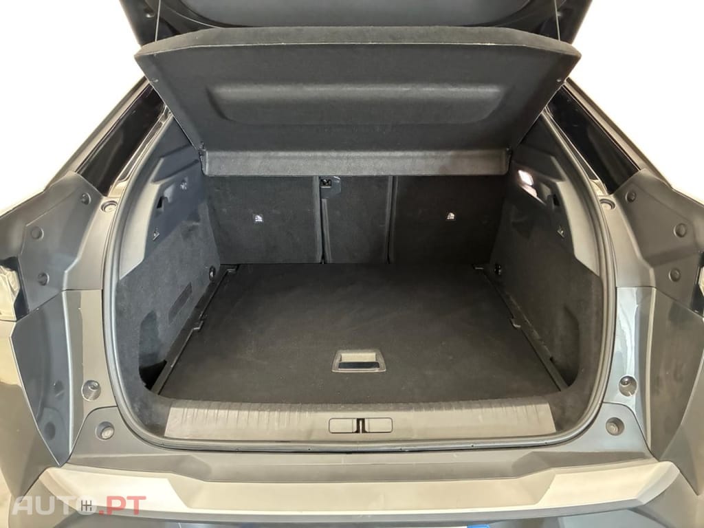 Peugeot 3008 1.2 Hybrid GT e-DCS6