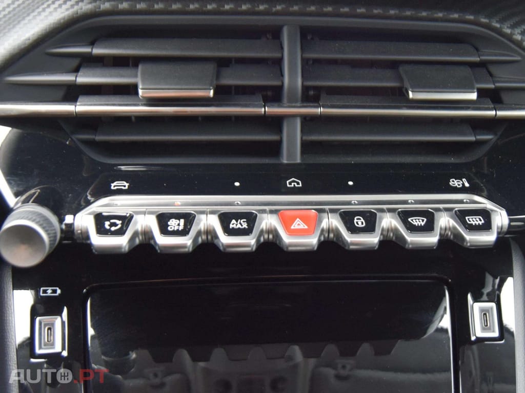 Peugeot 208 1.2 Hybrid Allure e-DCS6