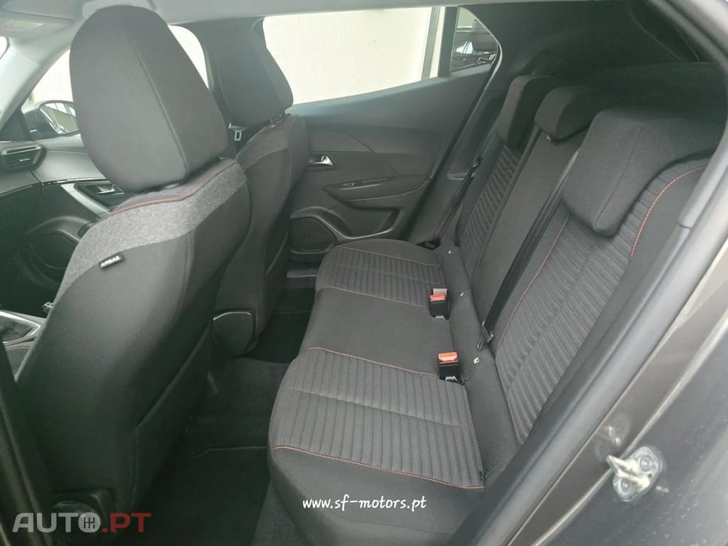Peugeot 2008 PureTech 100 Stop&Start Active