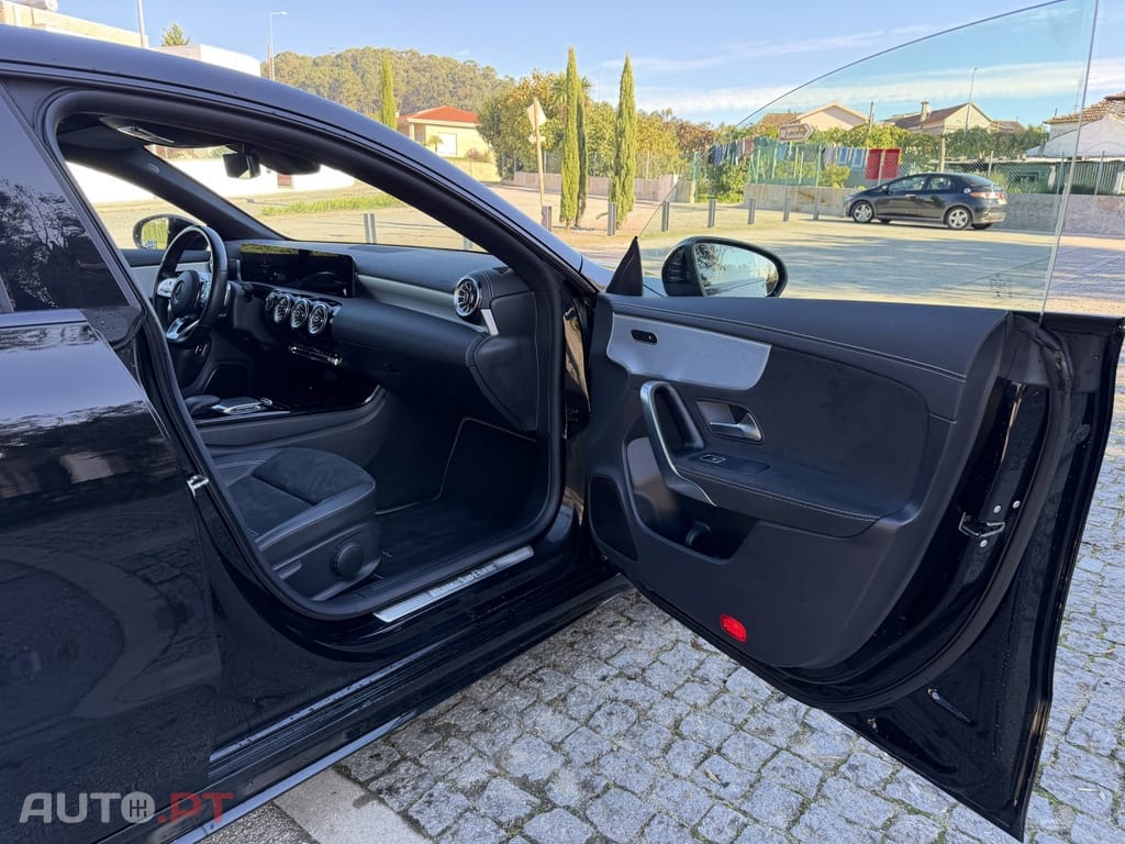 Mercedes-Benz CLA 250 e Shooting Brake 8G-DCT AMG Line