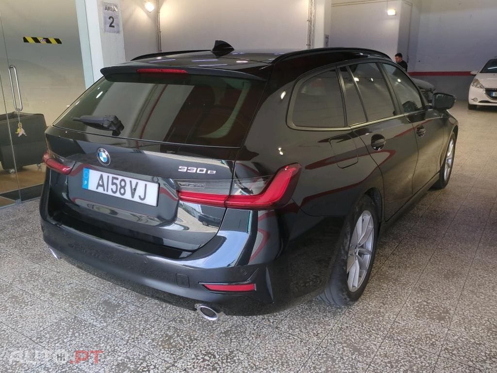 BMW 330 e Corporate Edition Auto
