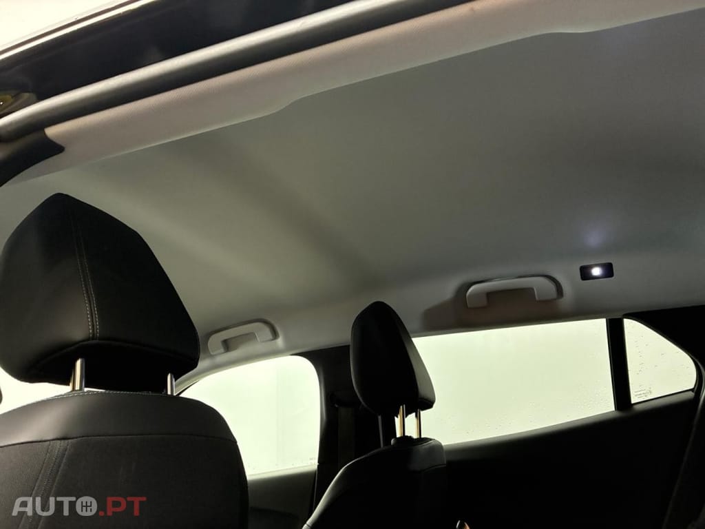 Peugeot 2008 1.5 BlueHDi Allure Pack EAT8