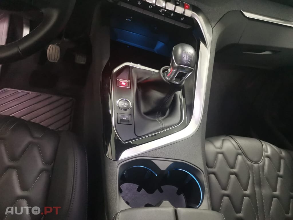 Peugeot 5008 1.2 PureTech Allure Pack