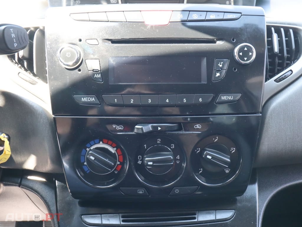 Lancia Ypsilon 1.2 S&S Fashion