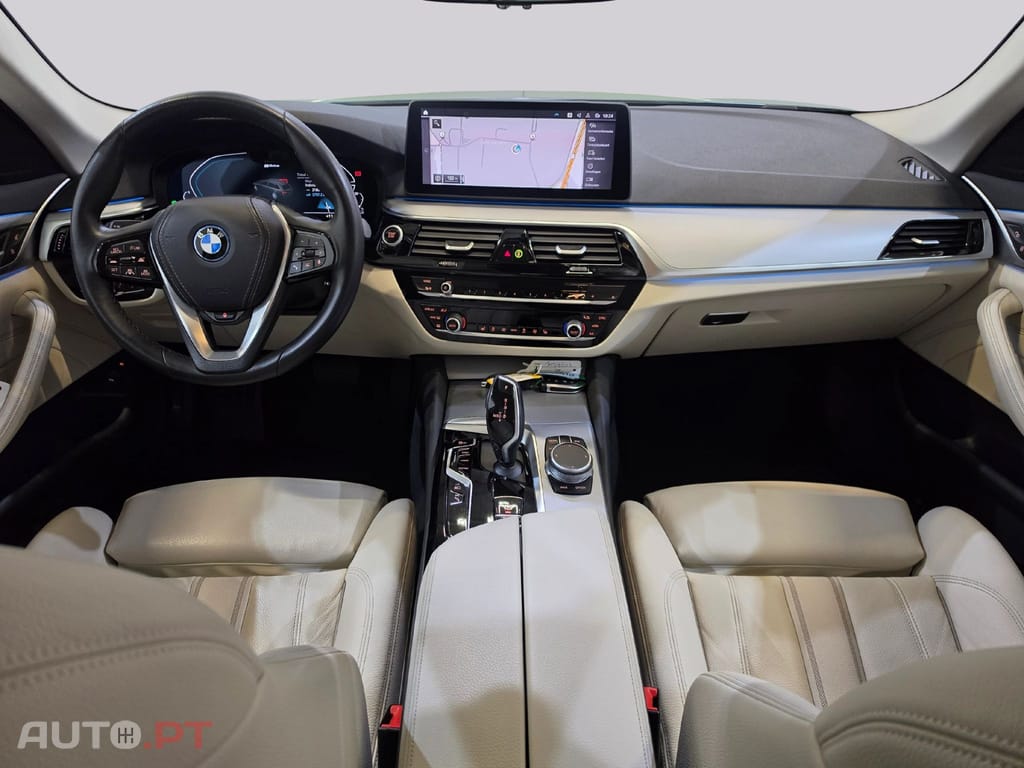 BMW 530 I.V.A DEDUTIVEL 
