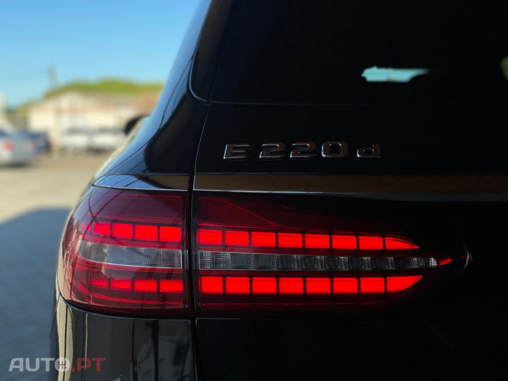 Mercedes-Benz E 220 d AMG Line