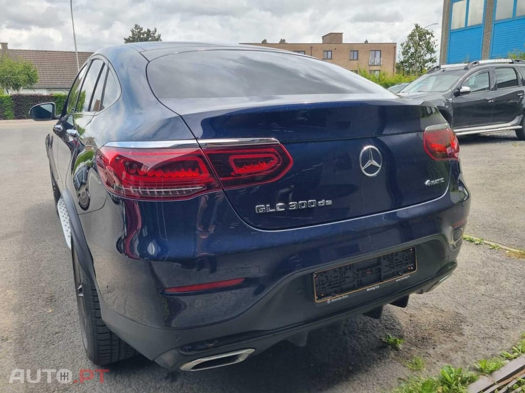 Mercedes-Benz GLC 300 GLC300 DE AMG LINE 4MATIC
