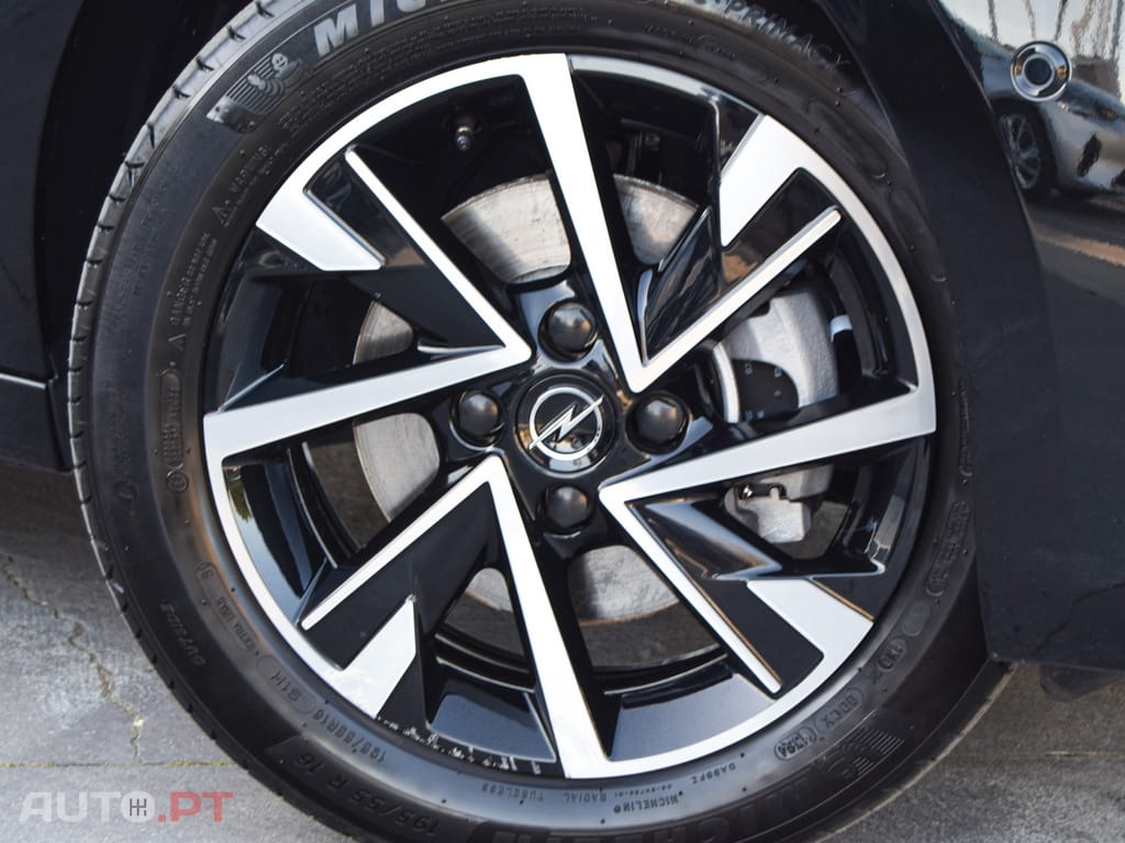 Opel Corsa 1.2 T GS Aut.