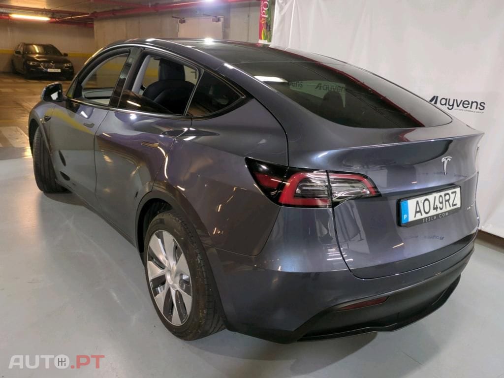 Tesla Model Y Long Range Tração Integral