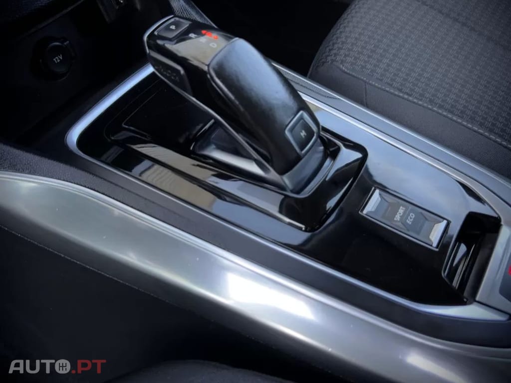 Peugeot 308 BlueHDi FAP 130 EAT8 Stop & Start Active Pack