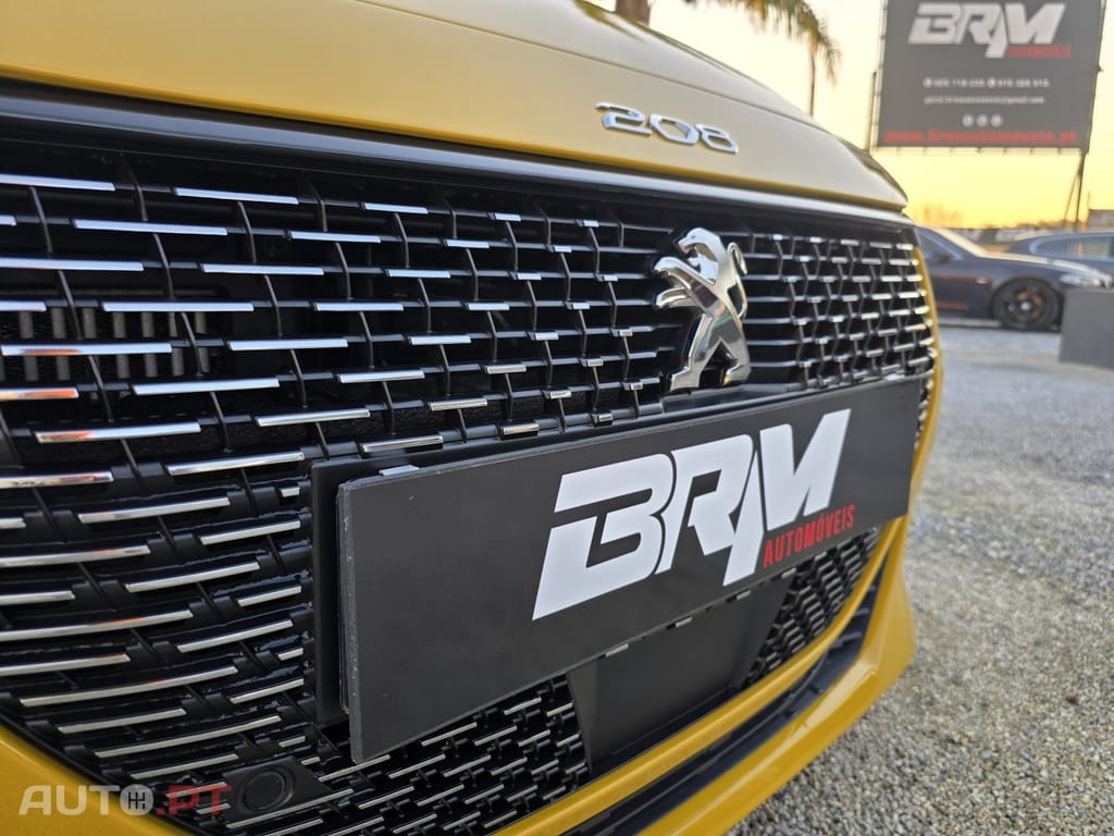 Peugeot 208 1.2 PureTech GT Line EAT8