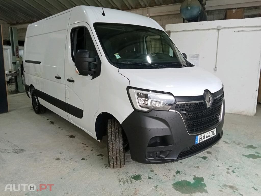 Renault Master MASTER III 2.3 dCi L2H2 3.5T