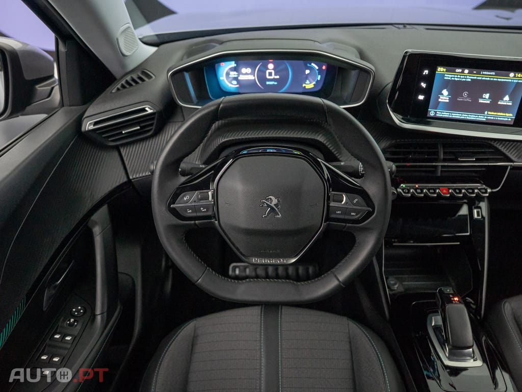 Peugeot E-2008 50 kWh Allure Pack