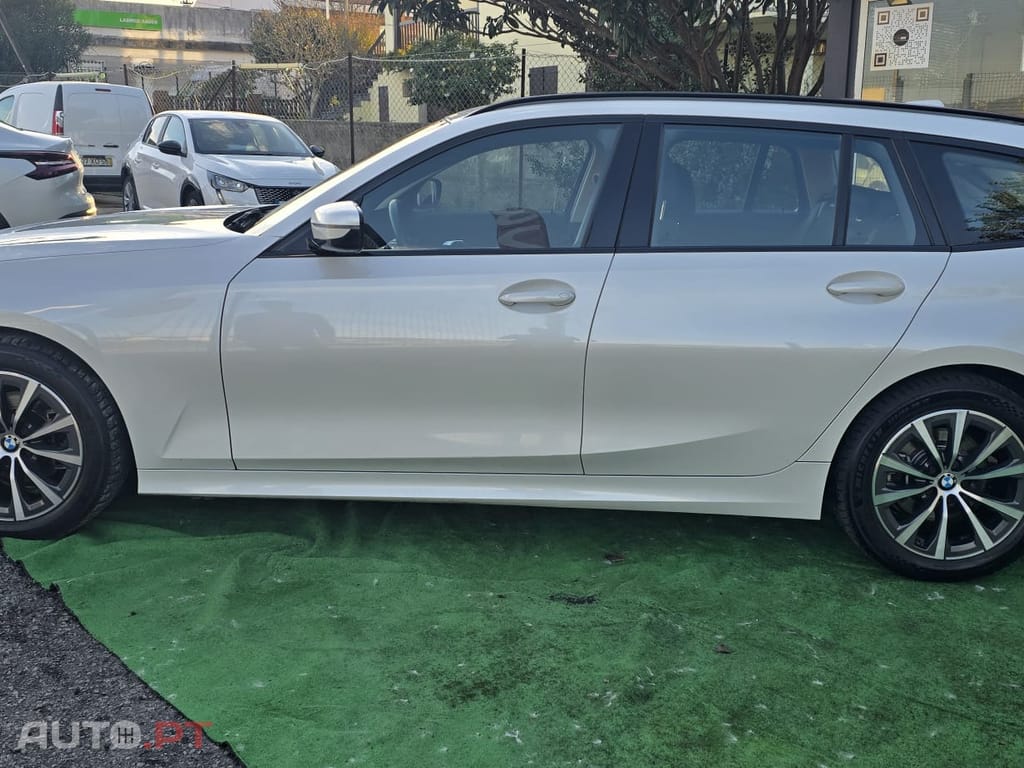 BMW 318 Serie 3 Touring Auto XLine