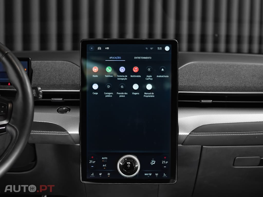 Ford Mustang Mach-E Standard