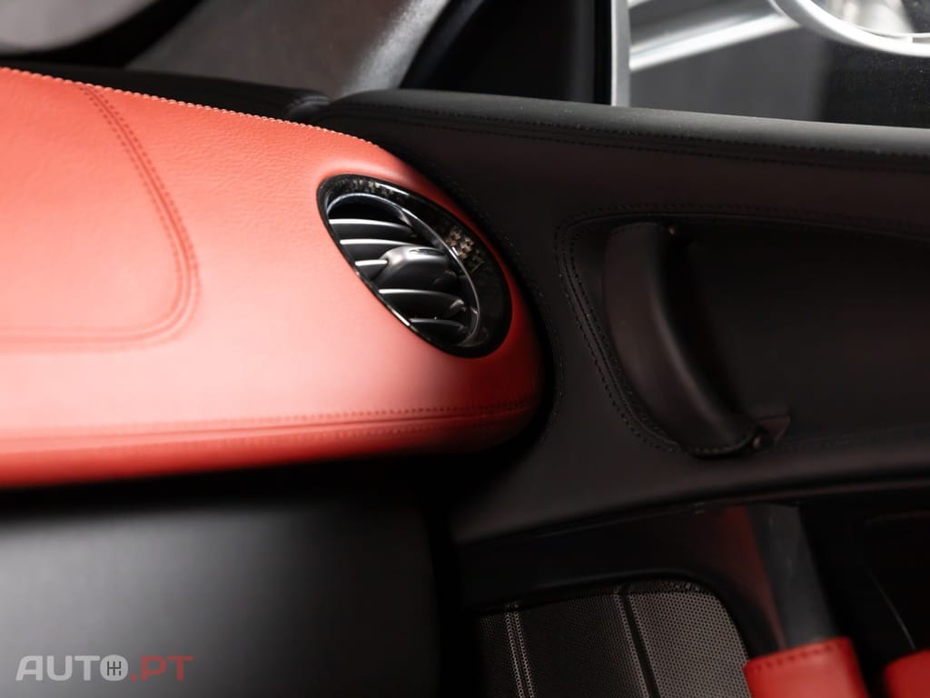 Mercedes-Benz SLR Coupe