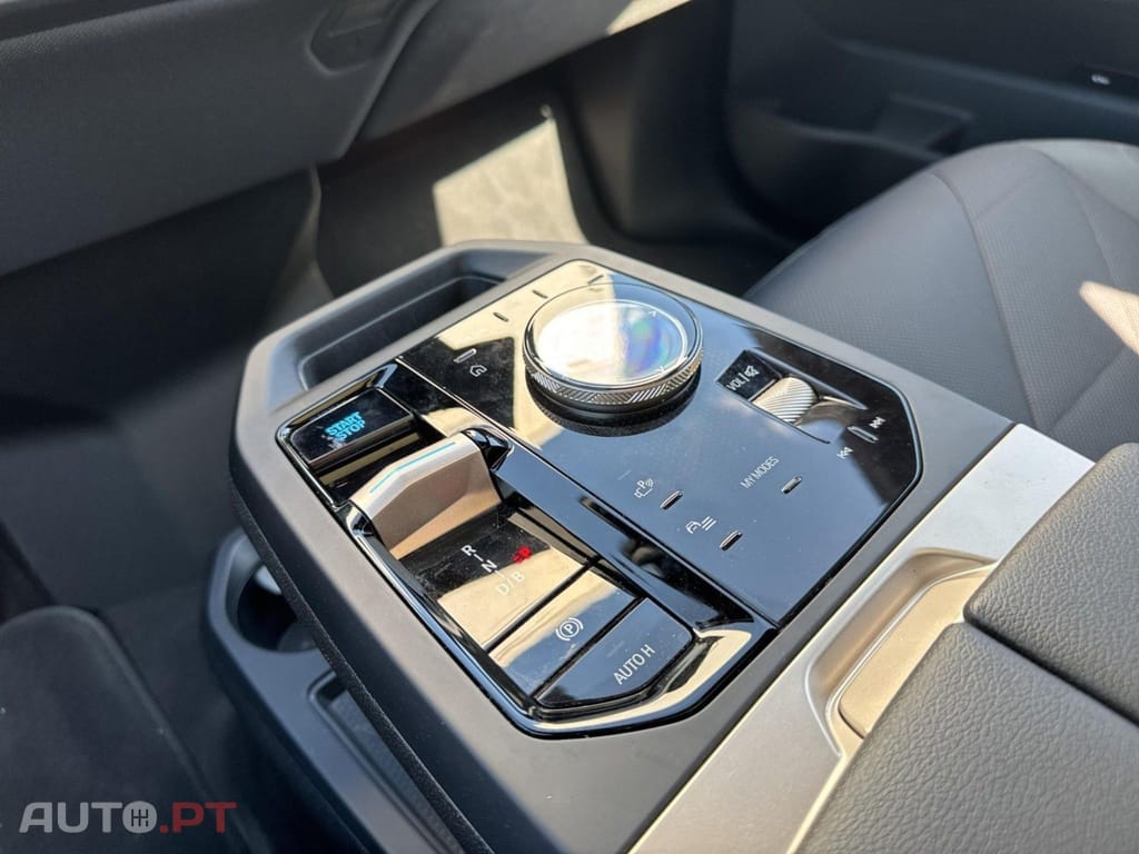 BMW iX I.V.A DEDUTIVEL xDrive50
