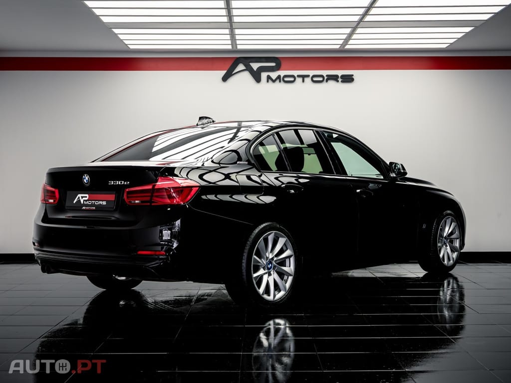 BMW 330 e iPerformance Line Sport
