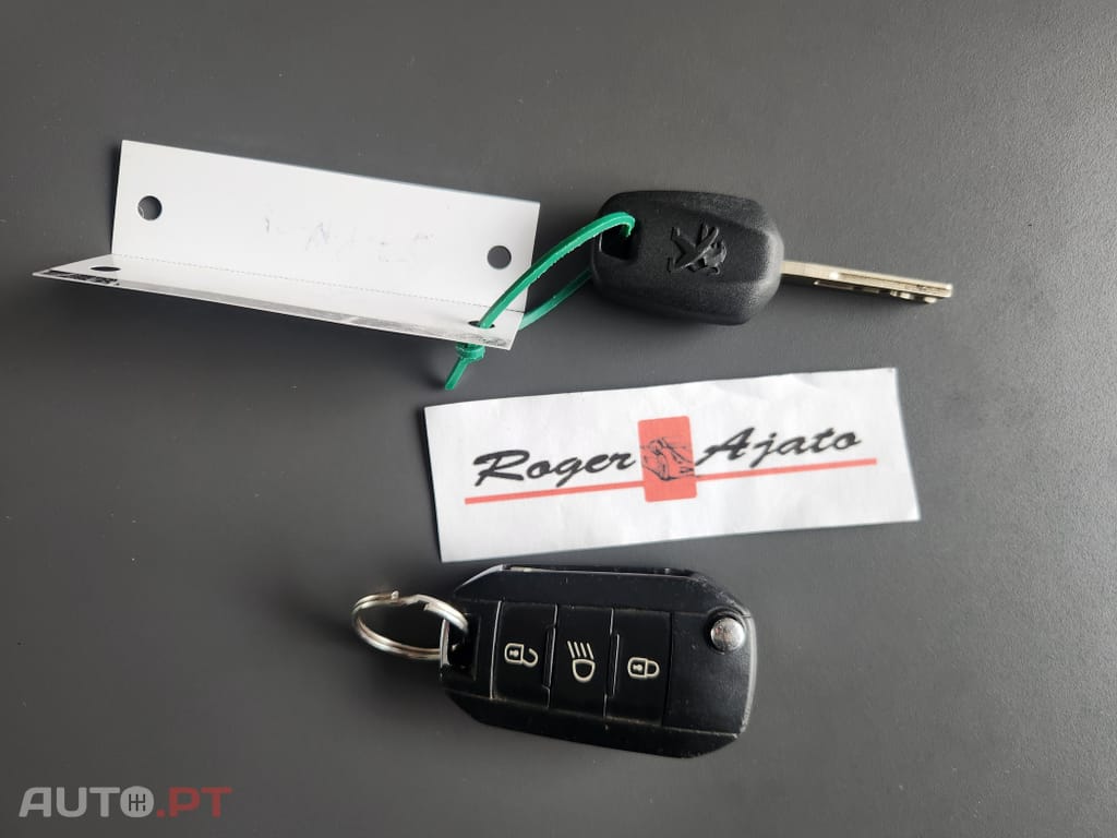 Peugeot 308 1.6 e-HDi Allure J17