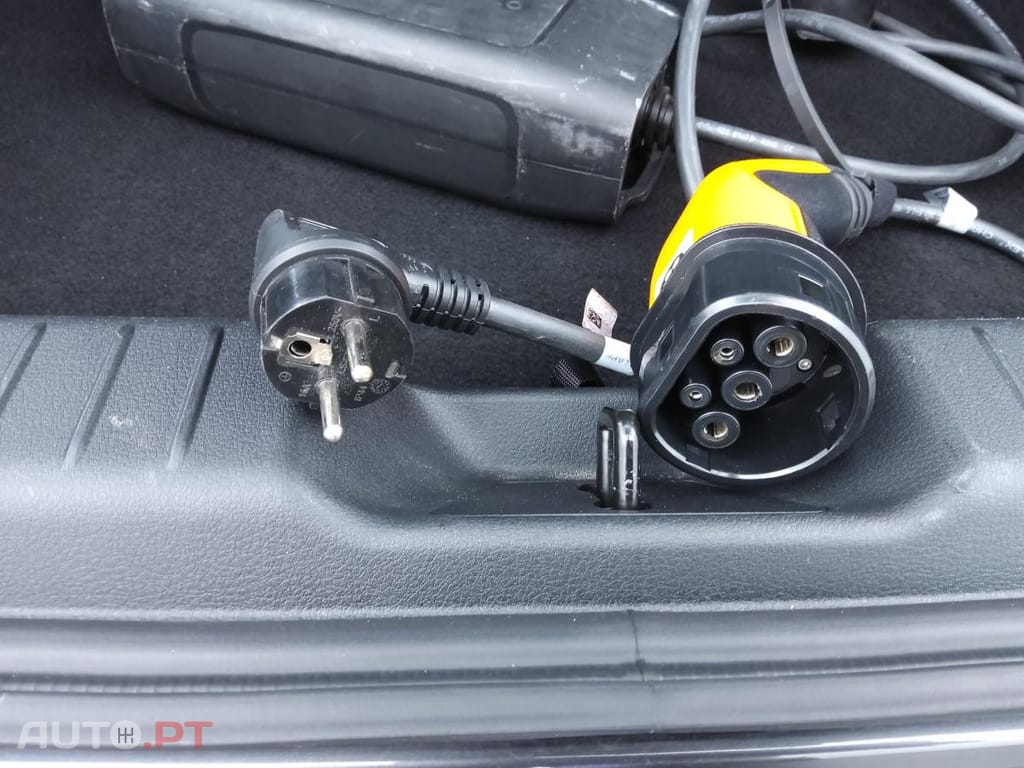 Mazda MX-30 e-Skyactiv Exclusve-Line