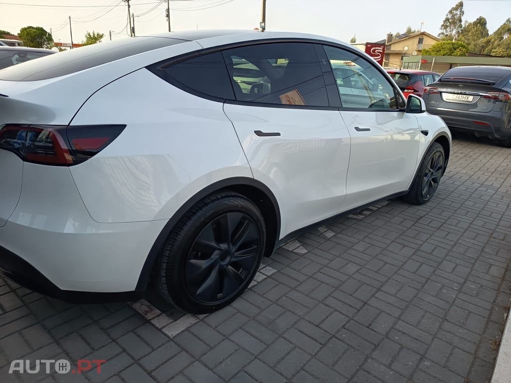 Tesla Model Y Tração Traseira