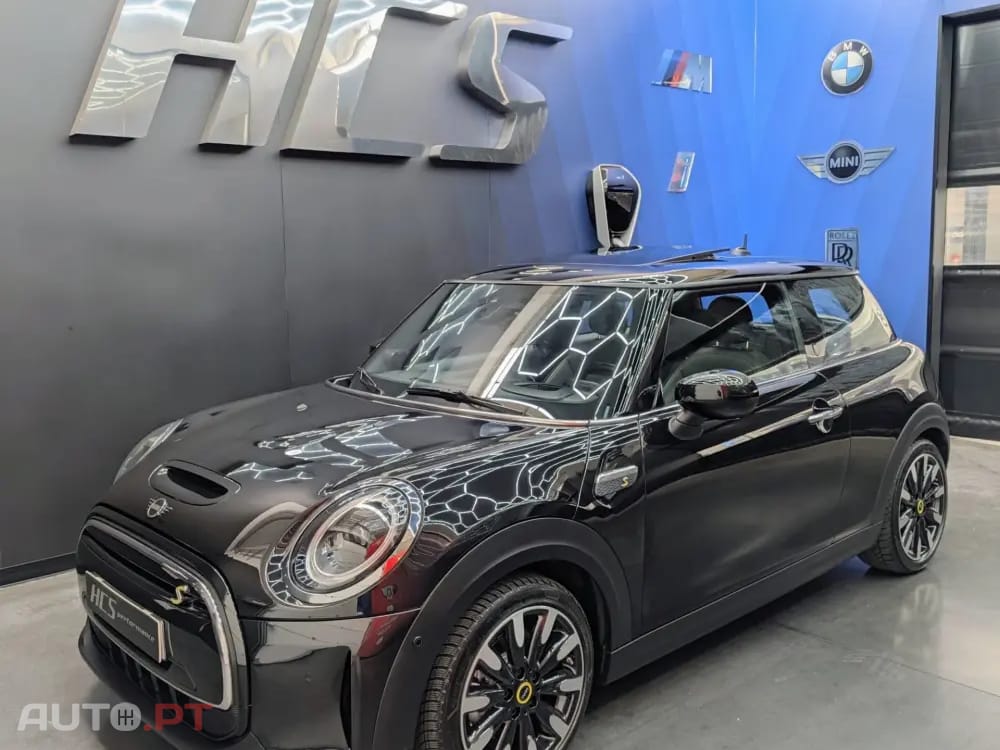 MINI Cooper Cooper SE Yours