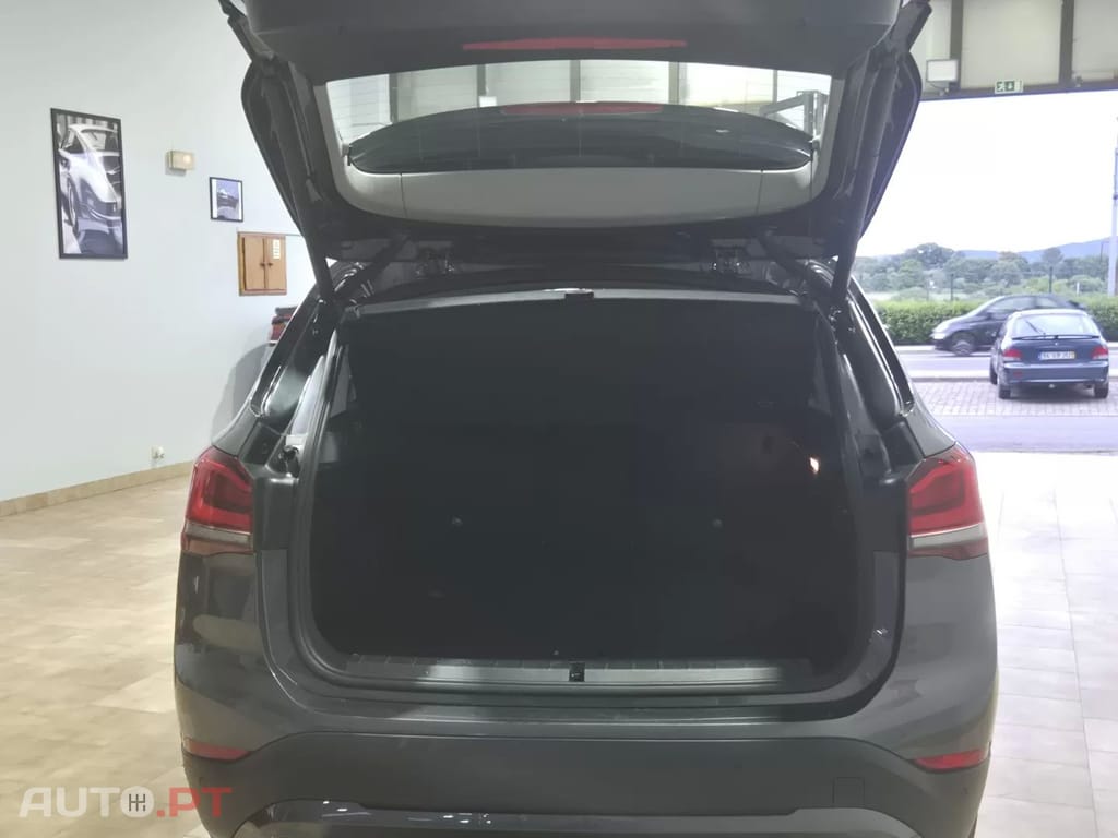 BMW X1 25 e xDrive Line Sport