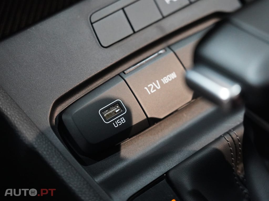 Kia Stonic 1.0 T-GDi Tech 7DCT