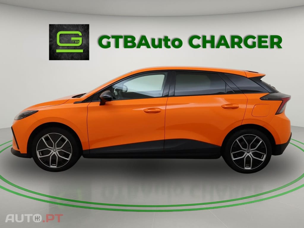 MG MG4 Luxury 64 kWh I.V.A DEDUTIVEL 