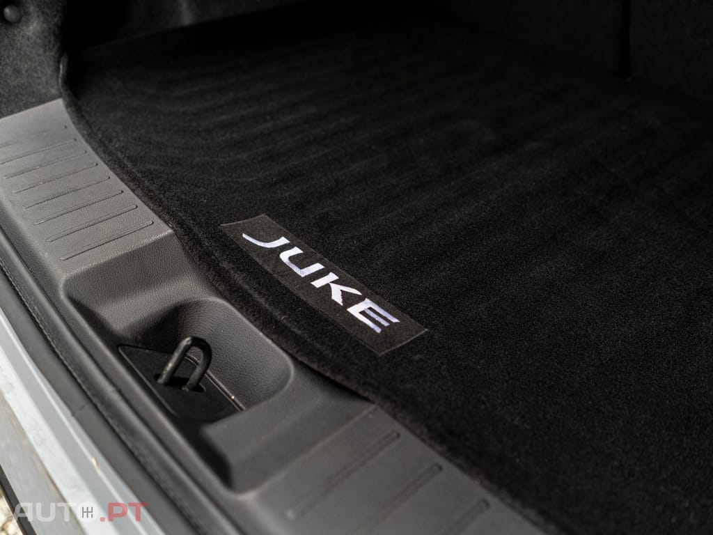 Nissan Juke 1.0 DIG-T Kiiro