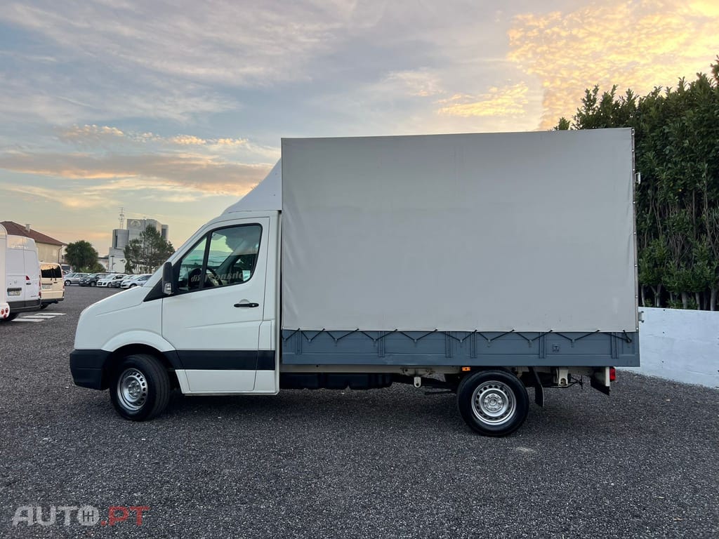 Volkswagen Crafter 35 2.5 TDi 164 Média
