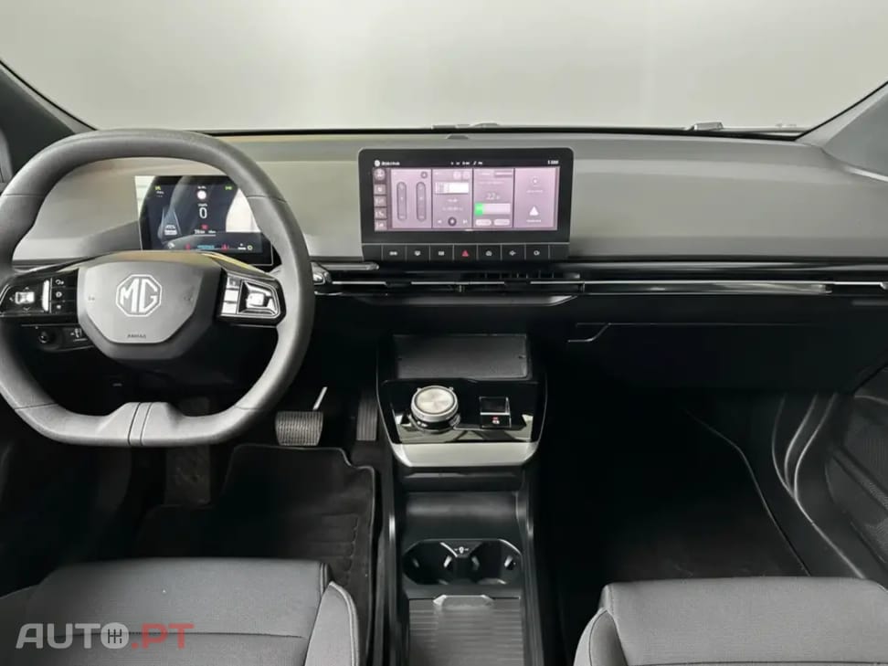 MG MG4 64 kWh Luxury