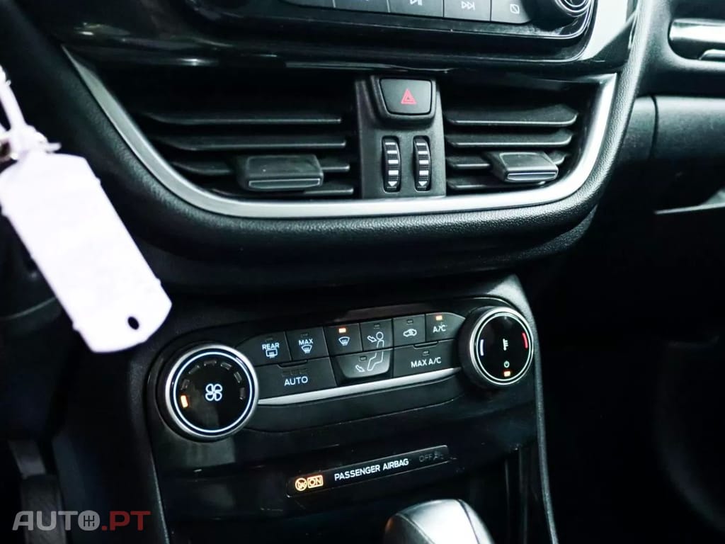 Ford Puma 1.0 EcoBoost Hybrid Aut. TITANIUM DESIGN — fotografia 5