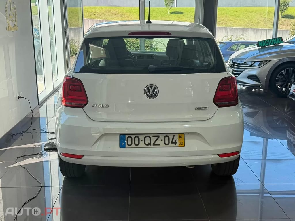 Volkswagen Polo 1.0 Confortline