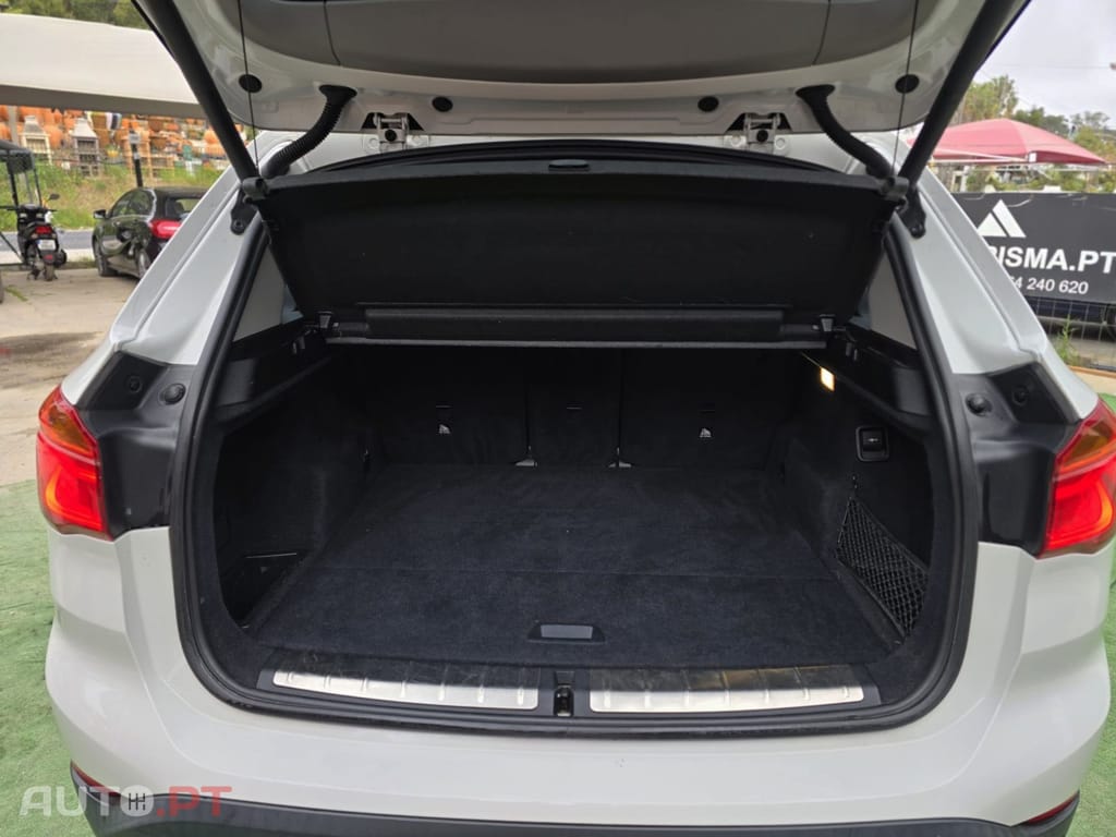 BMW X1 18 d sDrive Auto xLine