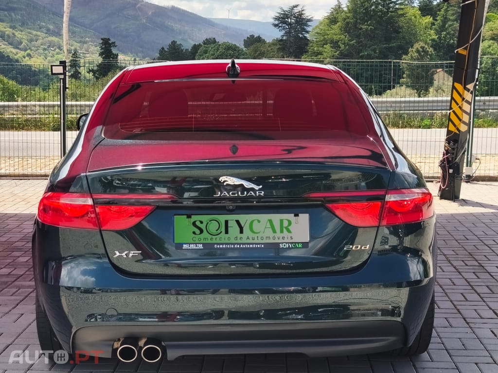 Jaguar XF 2.0D R-Sport