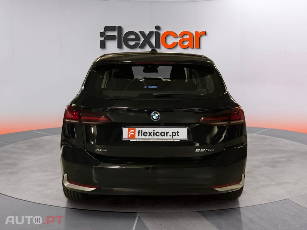 BMW 225 e xDrive Line Luxury
