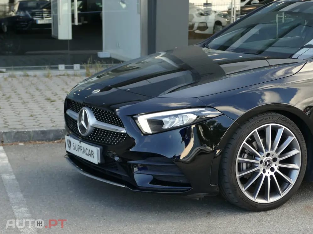 Mercedes-Benz A 180 d AMG Line