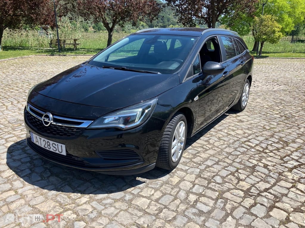 Opel Astra CDTI Sport Tourer 110 CV