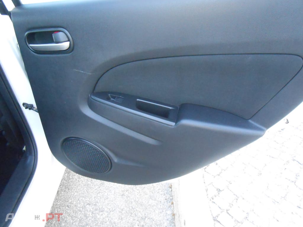 Mazda 2 1.3 I SPORT