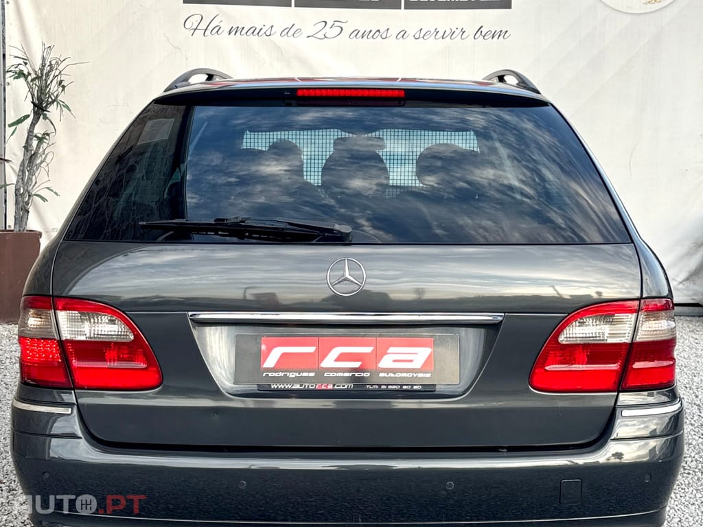 Mercedes-Benz E 220 CDi Avantgarde