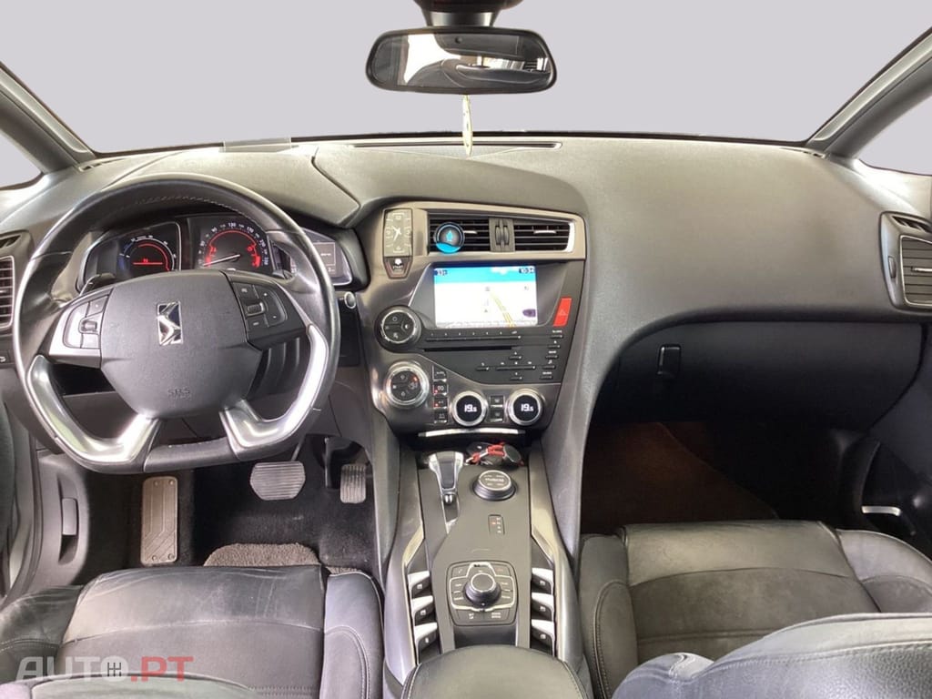 Citroen DS5 2.0 HDi Hybrid4 Business