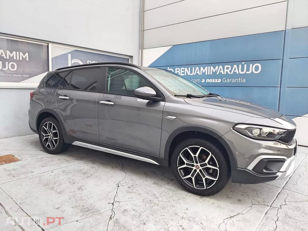 Fiat Tipo 1.0 GSE T3 Cross