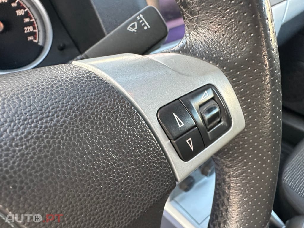 Opel Astra GTC 1.3 CDTi