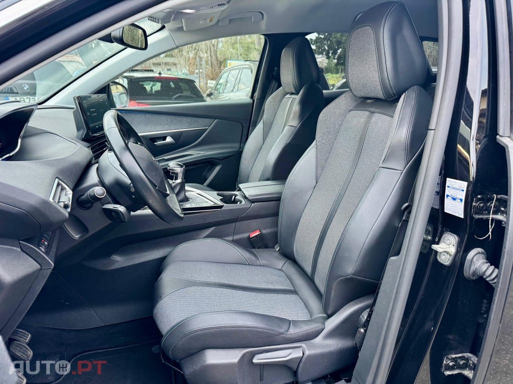 Peugeot 3008 1.5 BlueHDi Allure Pack