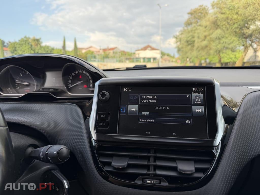 Peugeot 208 1.6 BlueHDi Active