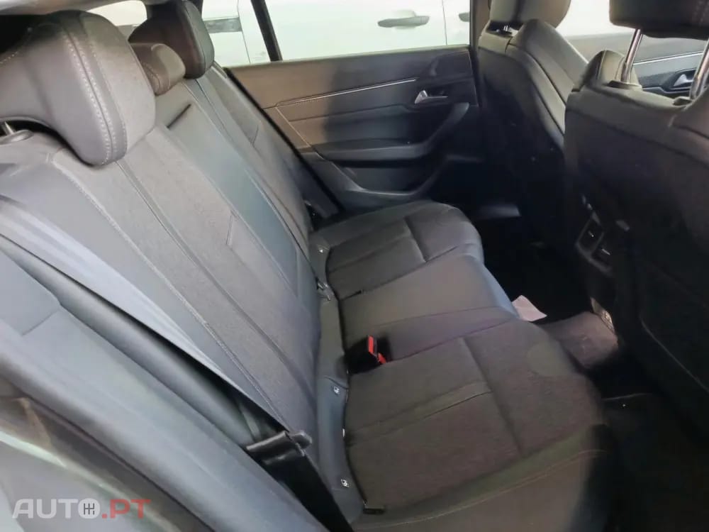 Peugeot 508 SW 1.6 Hybrid Allure e-EAT8