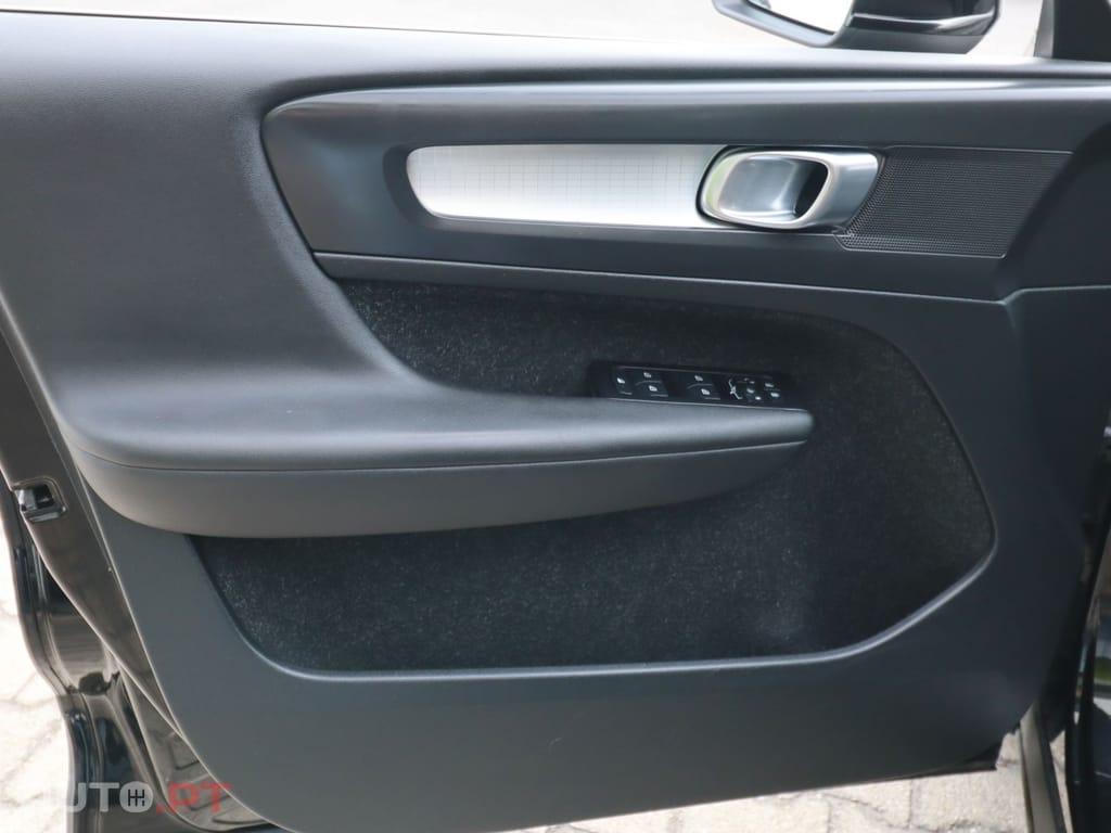Volvo XC40 Hibrido-Gasolina